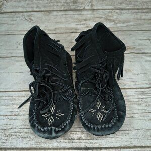 Manitoba Mukluks Black Suede Tassel Ankle Boots Women Size 8